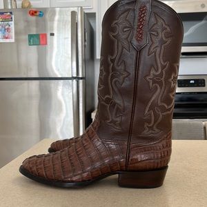 Alligator boots with the gator tail on the front.